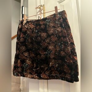 Chelsea & Violet NWT Floral Velvet Skirt
